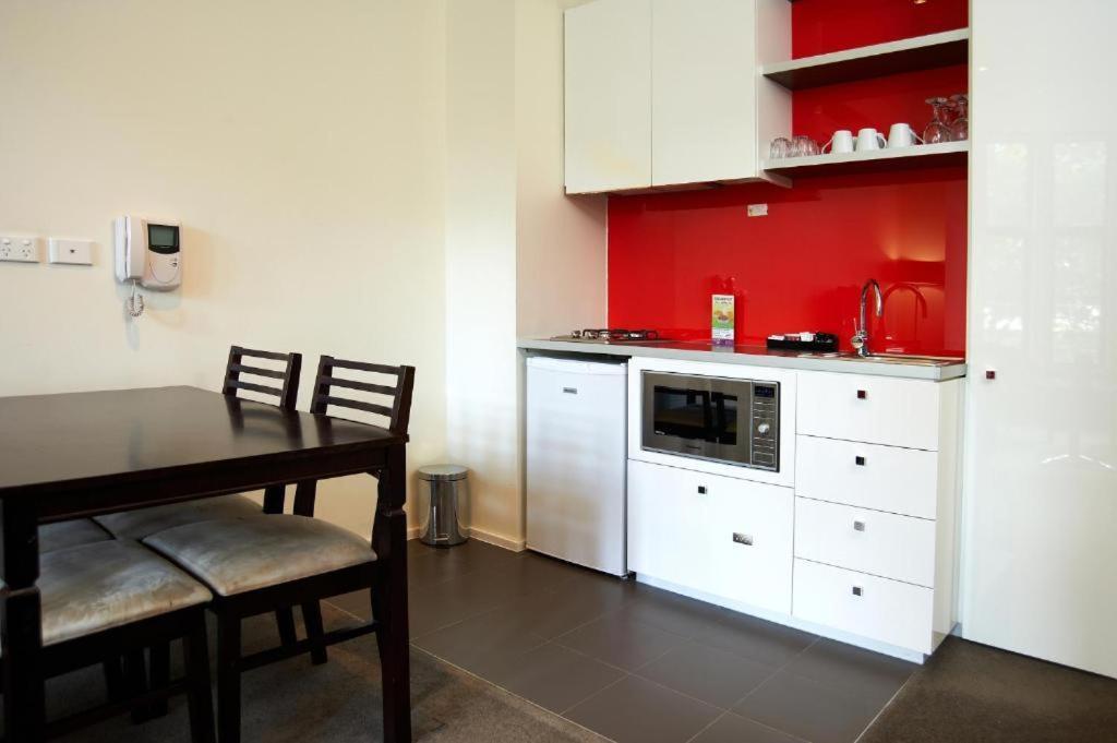 Comfort Apartments On Elizabeth Melbourne Luaran gambar